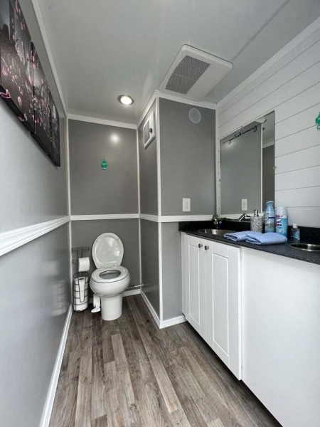 Luxury Restroom Solutions for Long Island Home Renovation Projects