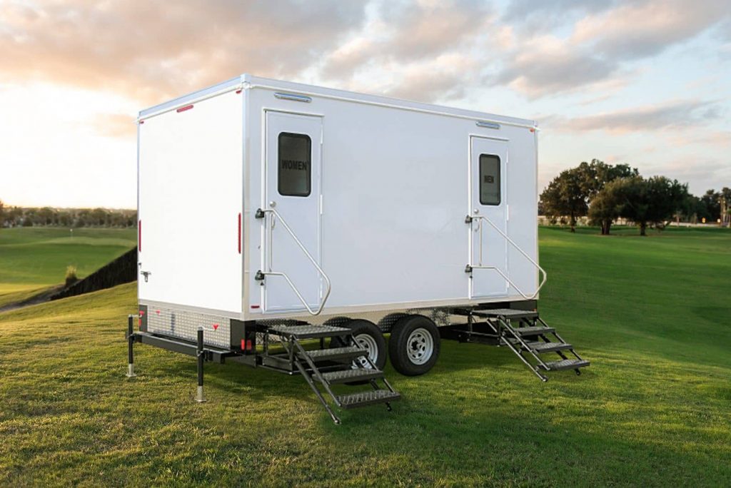 Top Reasons to Select Flushable Portable Restrooms for an Event