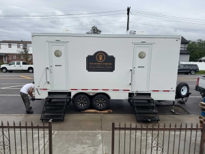 8 Station Luxury-Series