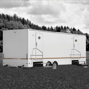 8 Station Shower Trailer